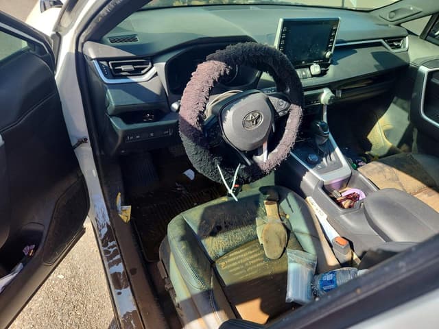 2022 Toyota Rav4 Hybrid Xse фото 8