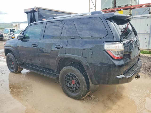 2021 Toyota 4Runner Sr5 фото 2