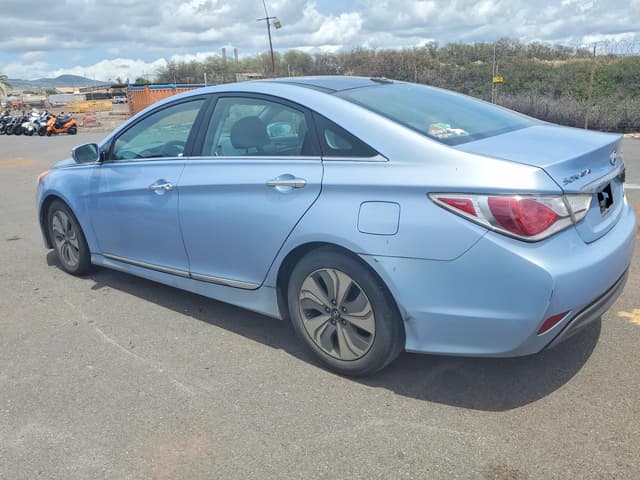 2014 Hyundai Sonata Hybrid Limited фото 2