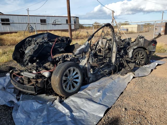 2018 Tesla Model X фото 1