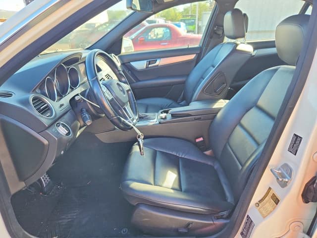 2012 Mercedes-Benz C 250 фото 7