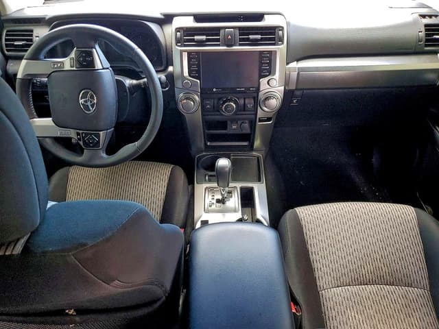 2023 Toyota 4Runner Sr5 фото 8
