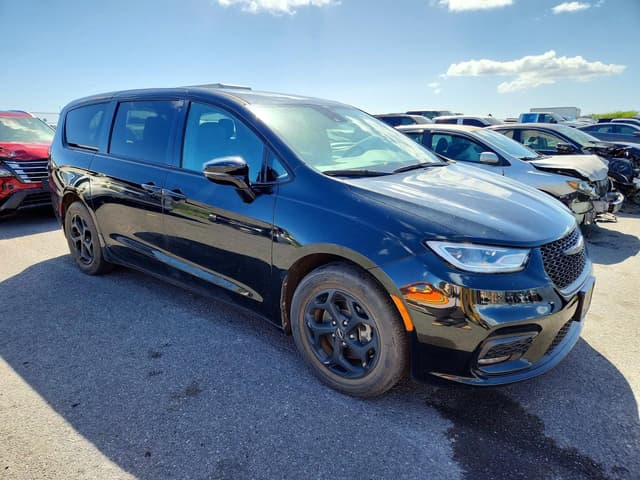 2022 Chrysler Pacifica Hybrid Touring L фото 4