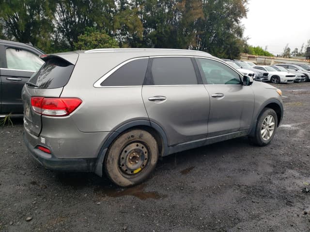 2017 Kia Sorento Lx фото 3
